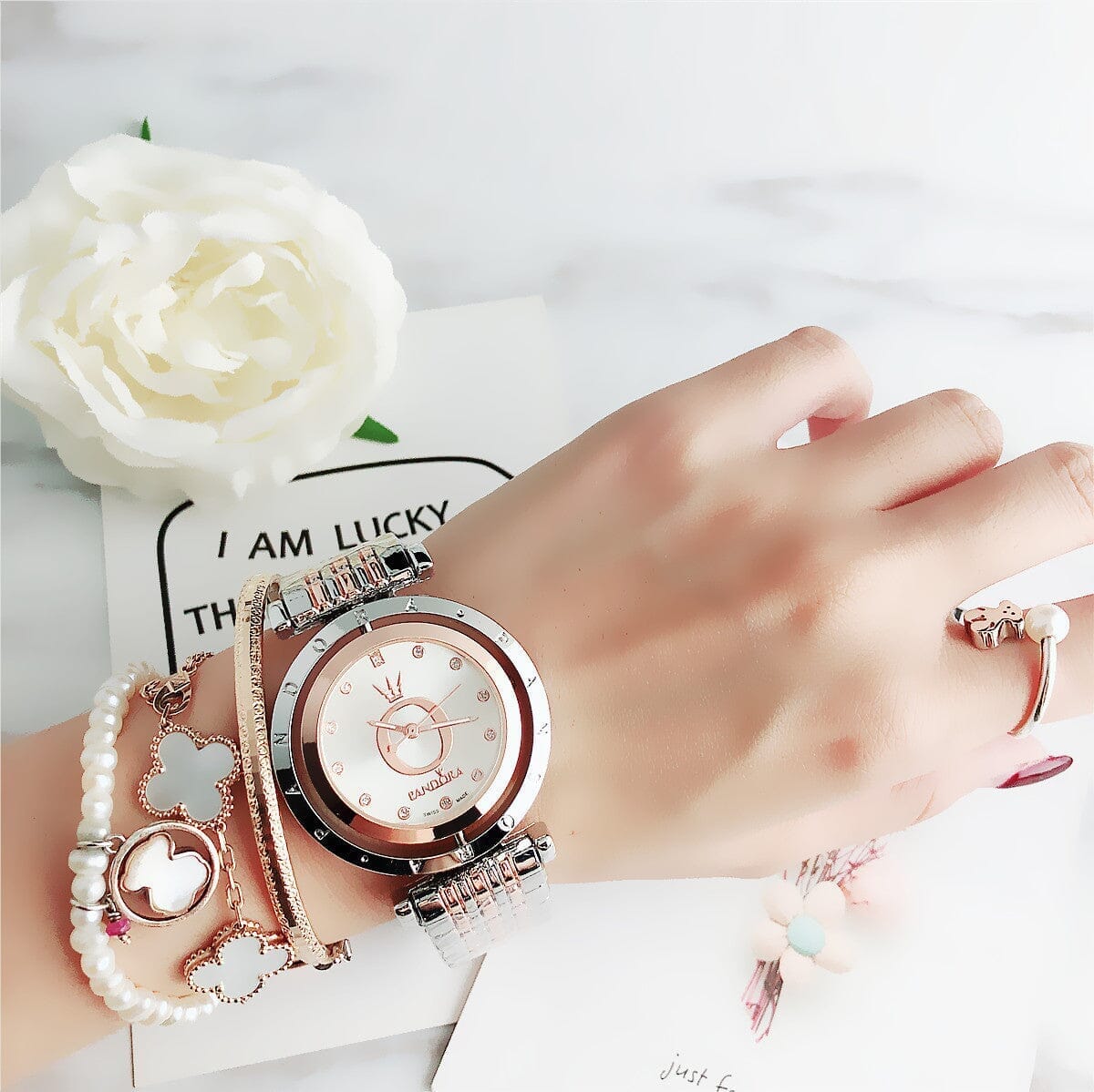 P A N D O R A Moments Glamour Pandora Montevaro