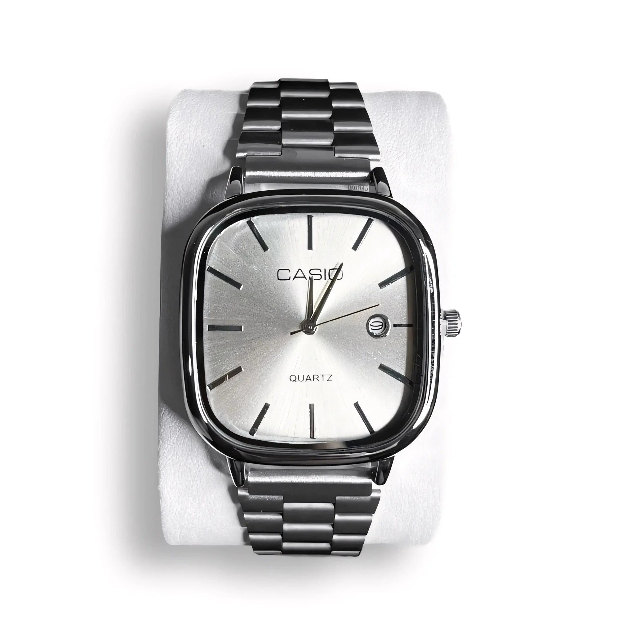 C A S I O Luxurious 36mm Watch - Water Resistant | Transferred steel Relógio CASIO Luxurious 36mm - Unissex Resistente à água | Aço Inoxidável Luxvian Silver 