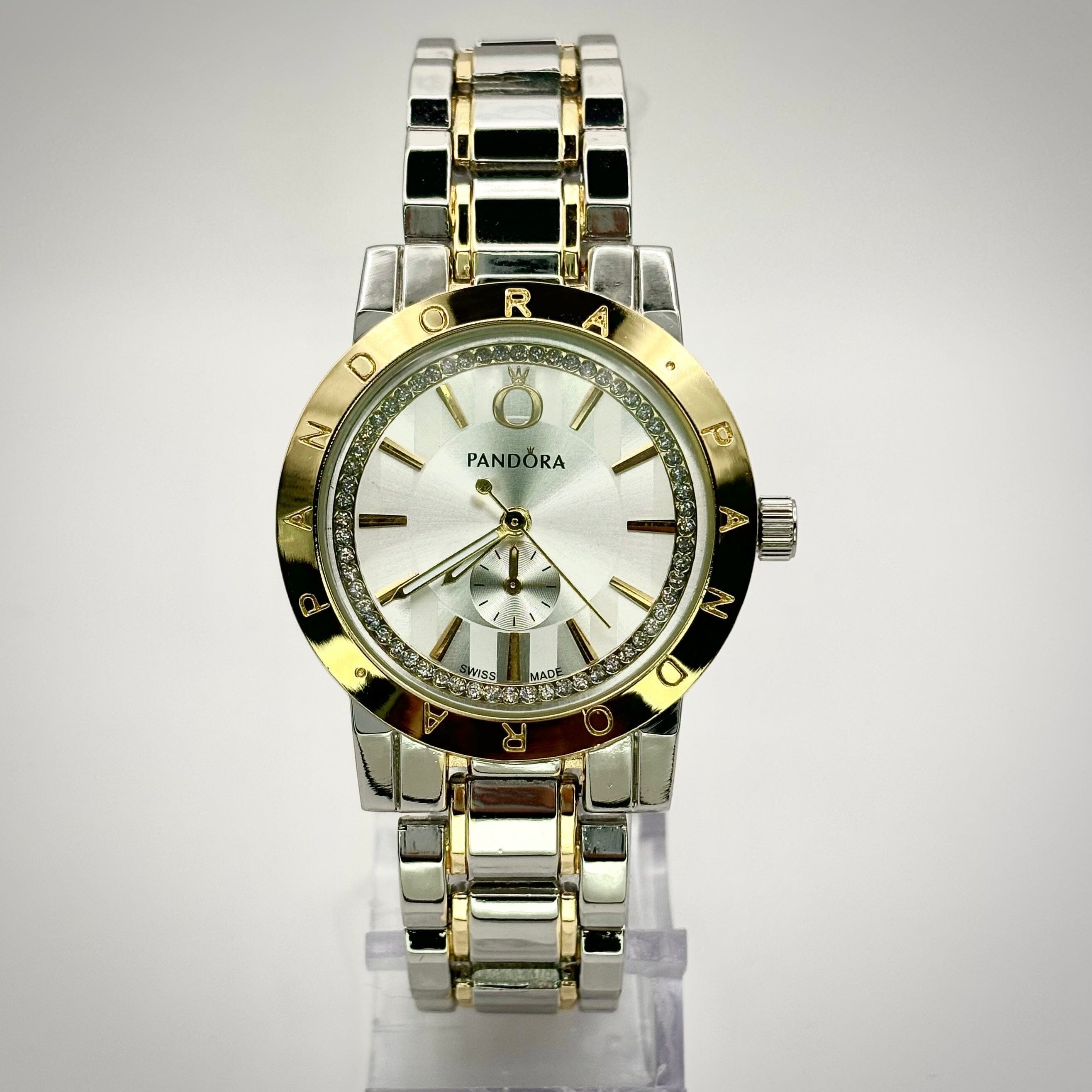 P A N D O R A Reflexions Pandora Montevaro 